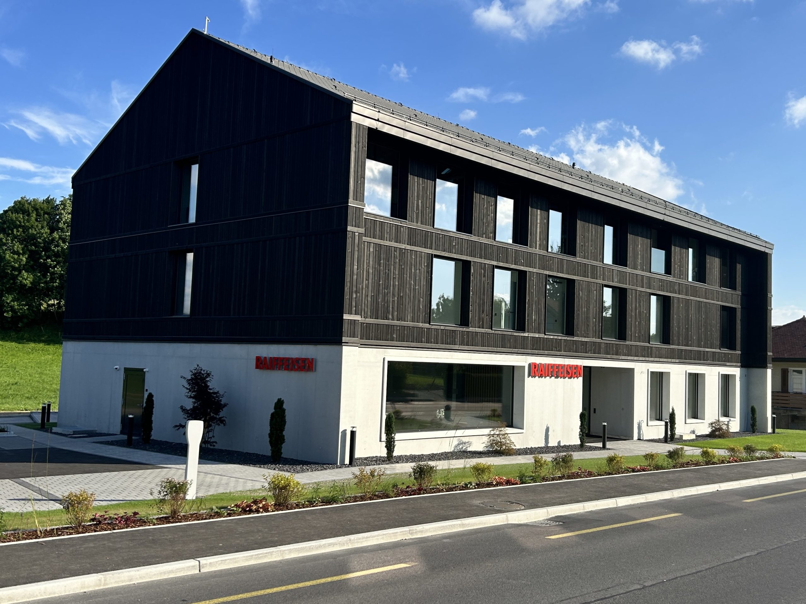 Bâtiment du cabinet – Banque Raiffeisen Posieux